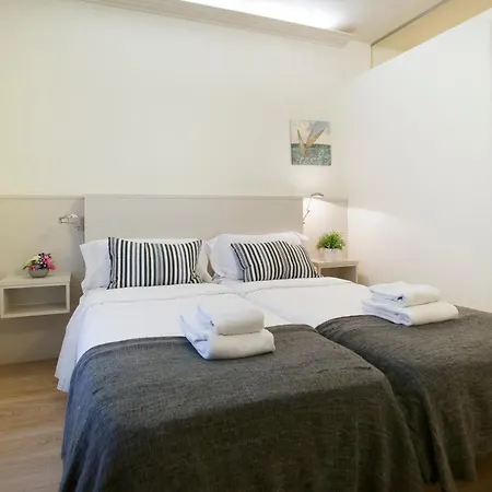 Apartment Tendency 7 *