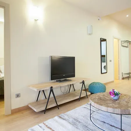 Apartment Tendency 7 *